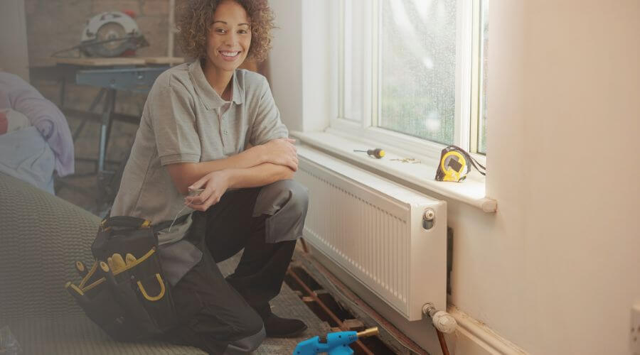 Expert burst pipe repair services in Holcomb, IL